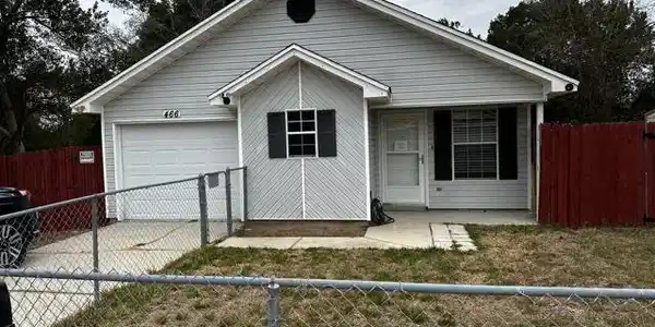 466 Sara Avenue