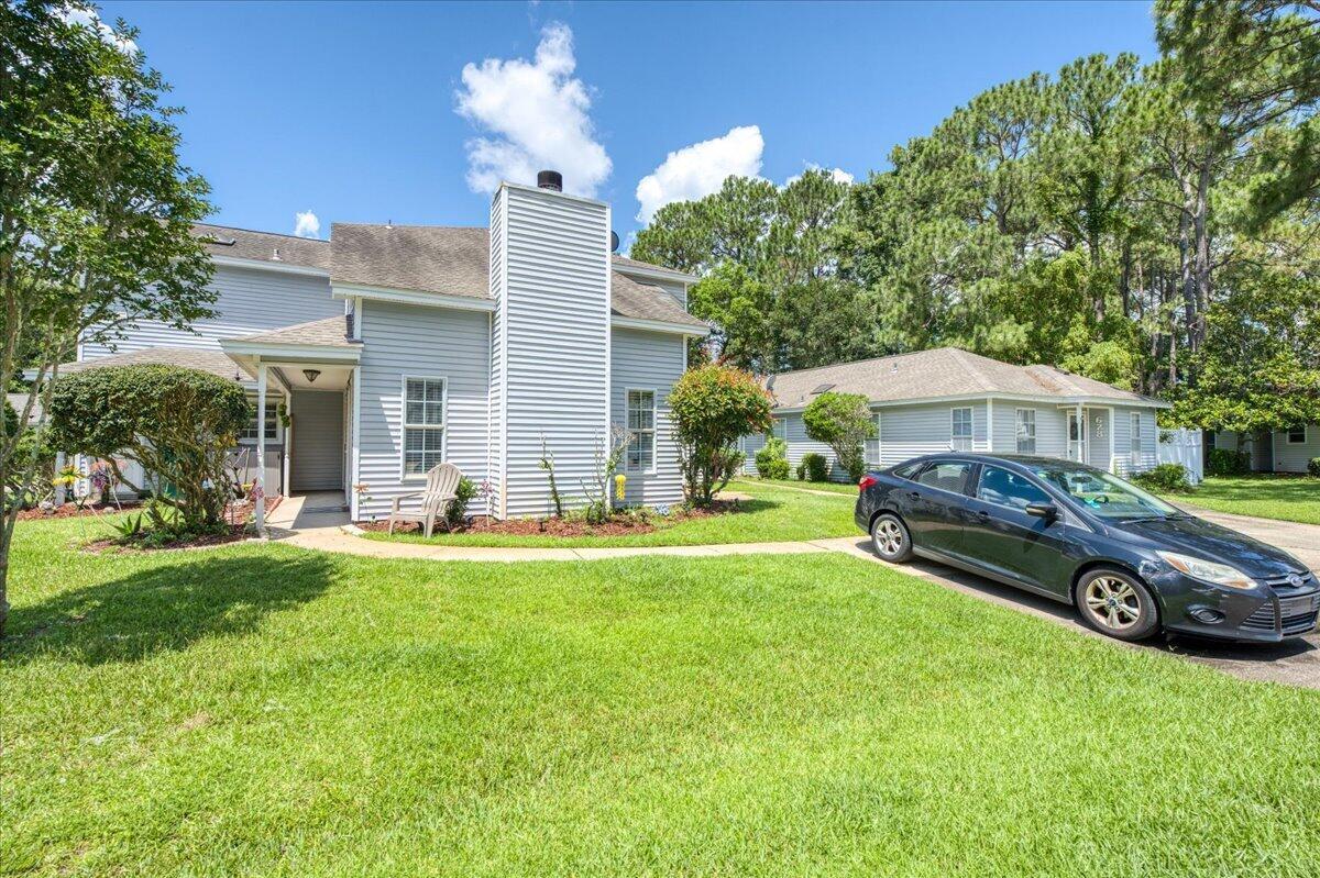 Image 3: 04-626 Emerald Ln-FWB-4