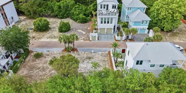 Image 3: Lot 26 Sand Oaks