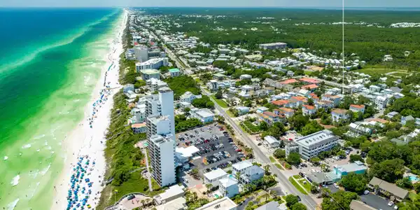 Image 3: Close to Nearby Beach Access
