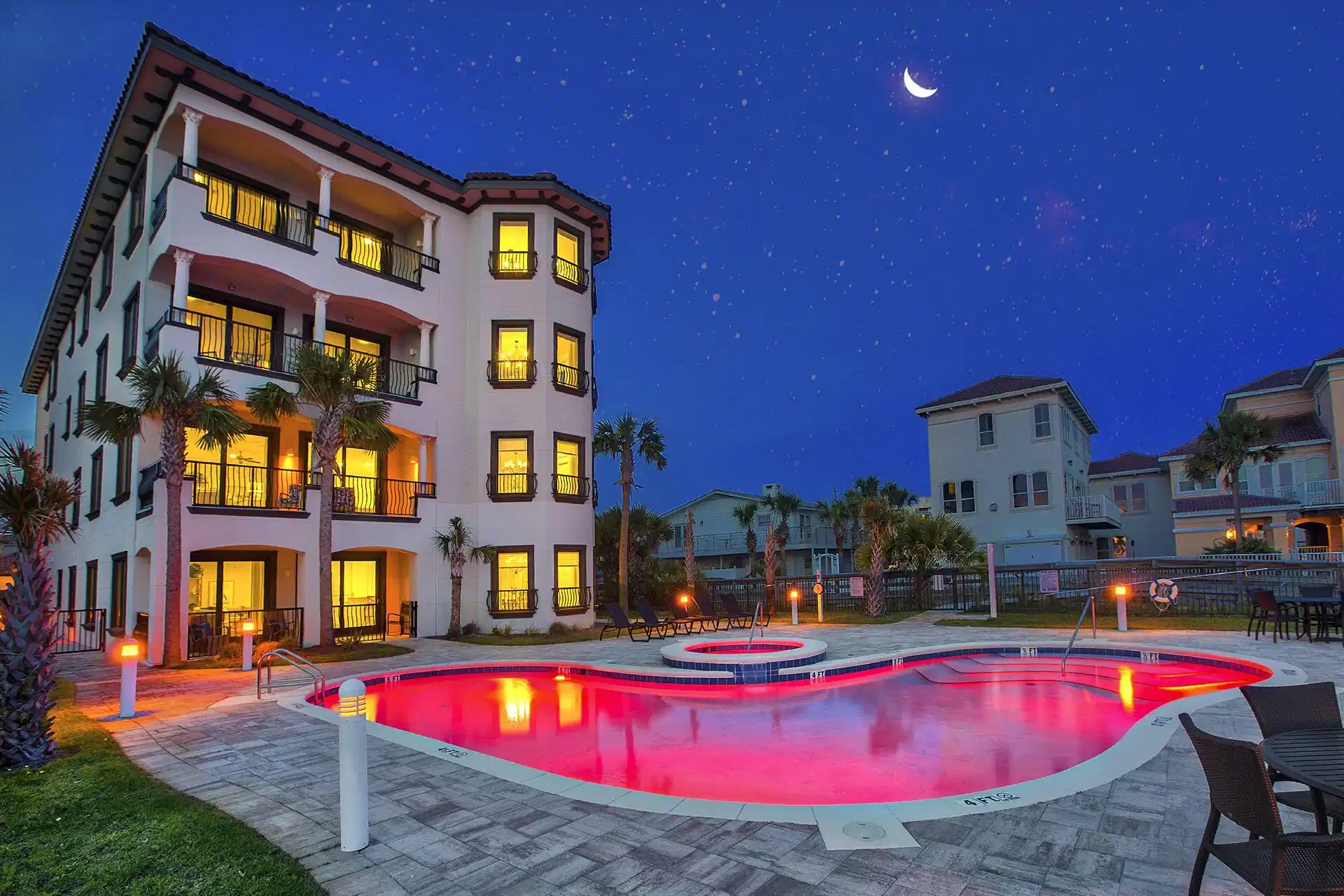 Image 1: Villa Burago at night