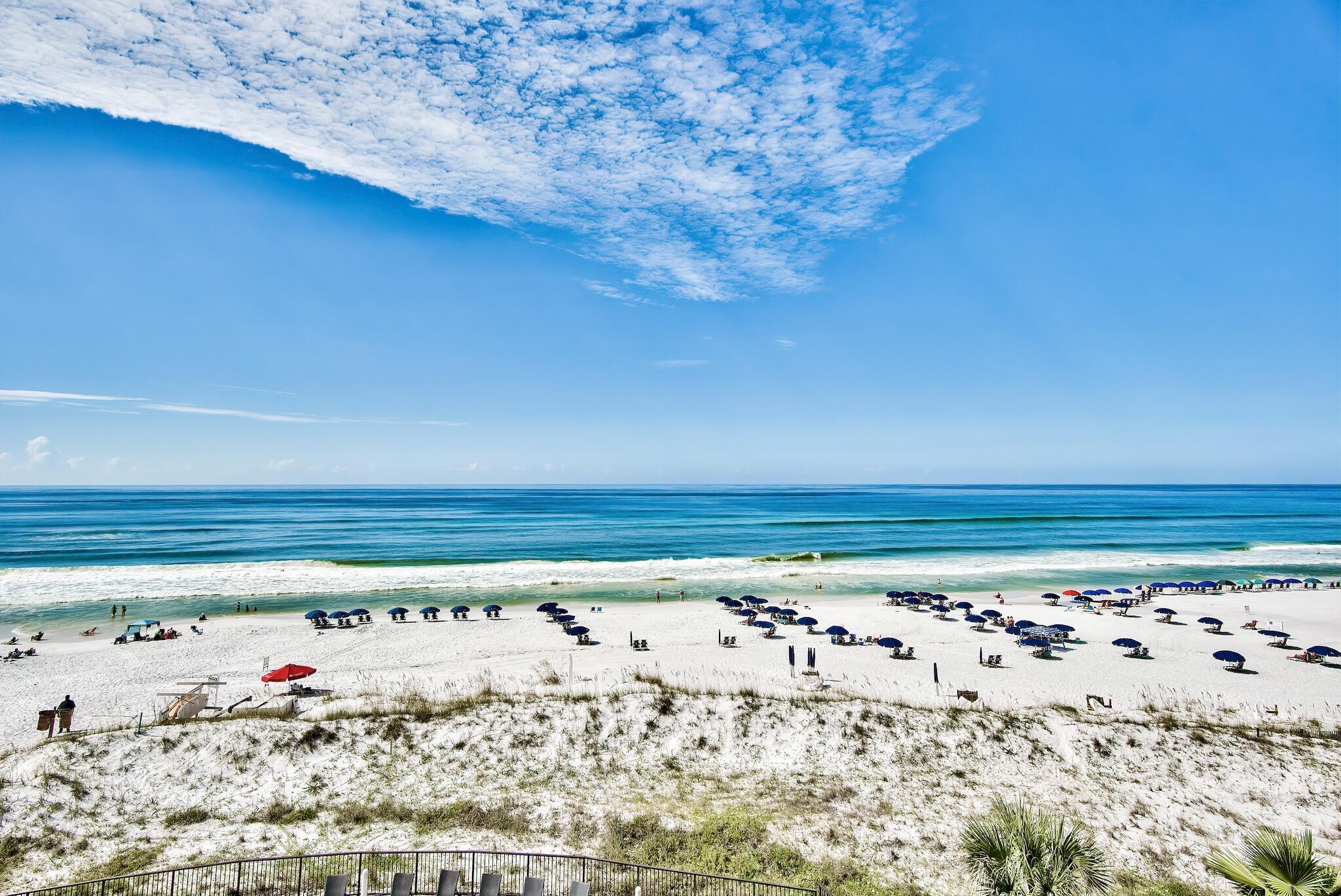 Image 2: VBPH-4 RELAX AND ENJOY THE ENDLESS VIEWS