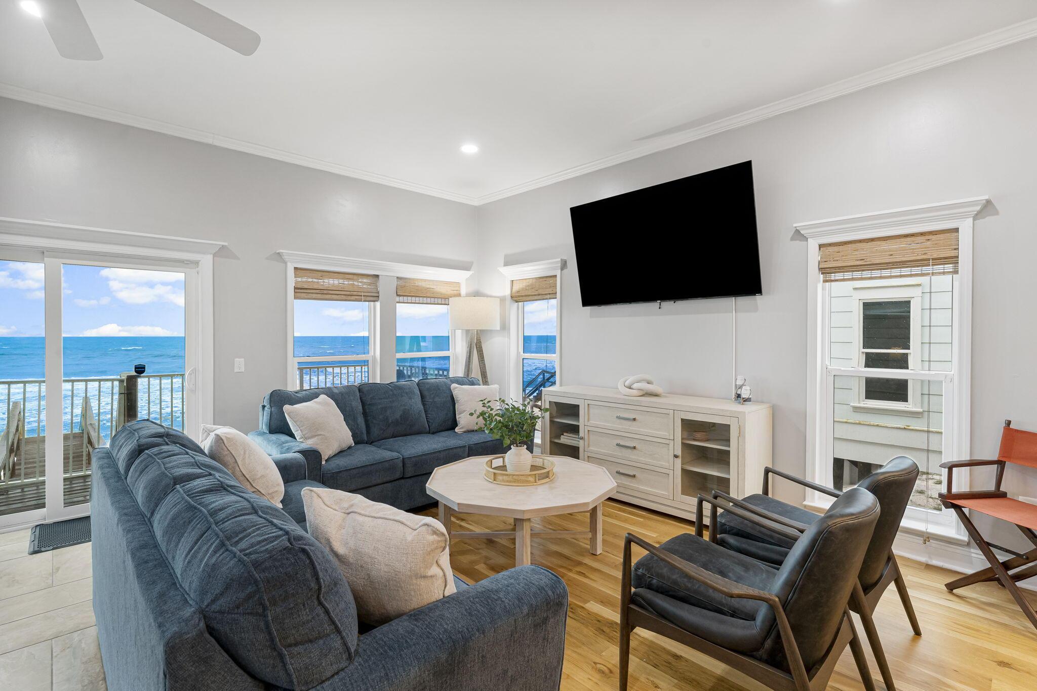 Image 3: 7-web-or-mls-3611-cape-san-blas-rd