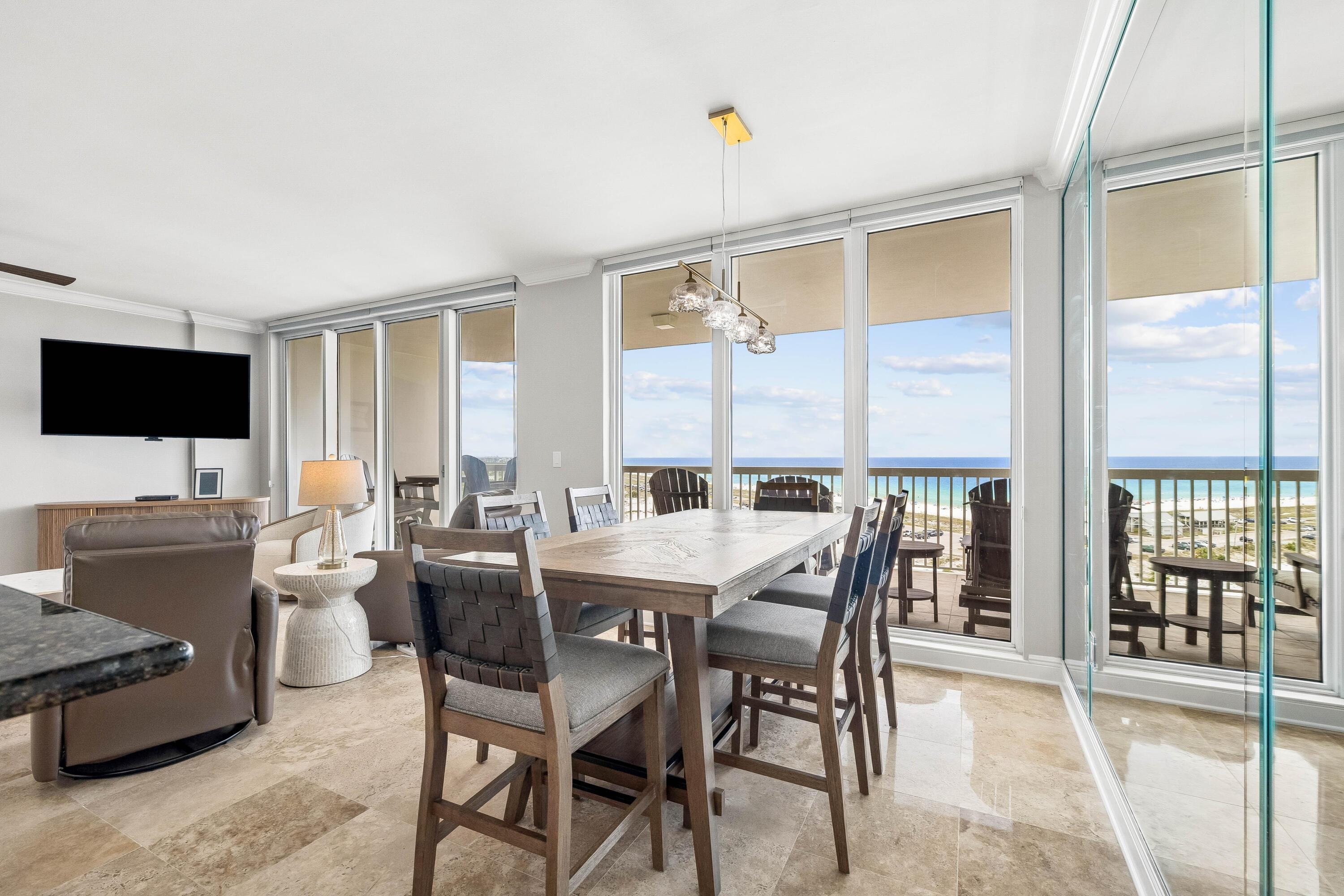 Image 4: Dining Room