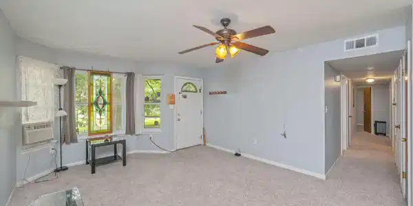Image 3: 60-web-or-mls-4-7th-st