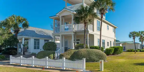 371 Maravilla Drive