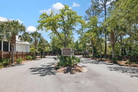 12 Marlberry Trace