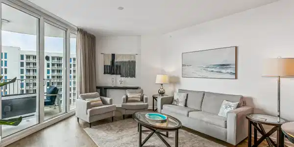Image 2: Living Room