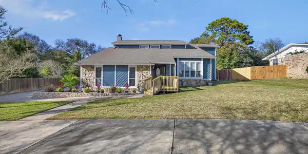 33 Birch Avenue