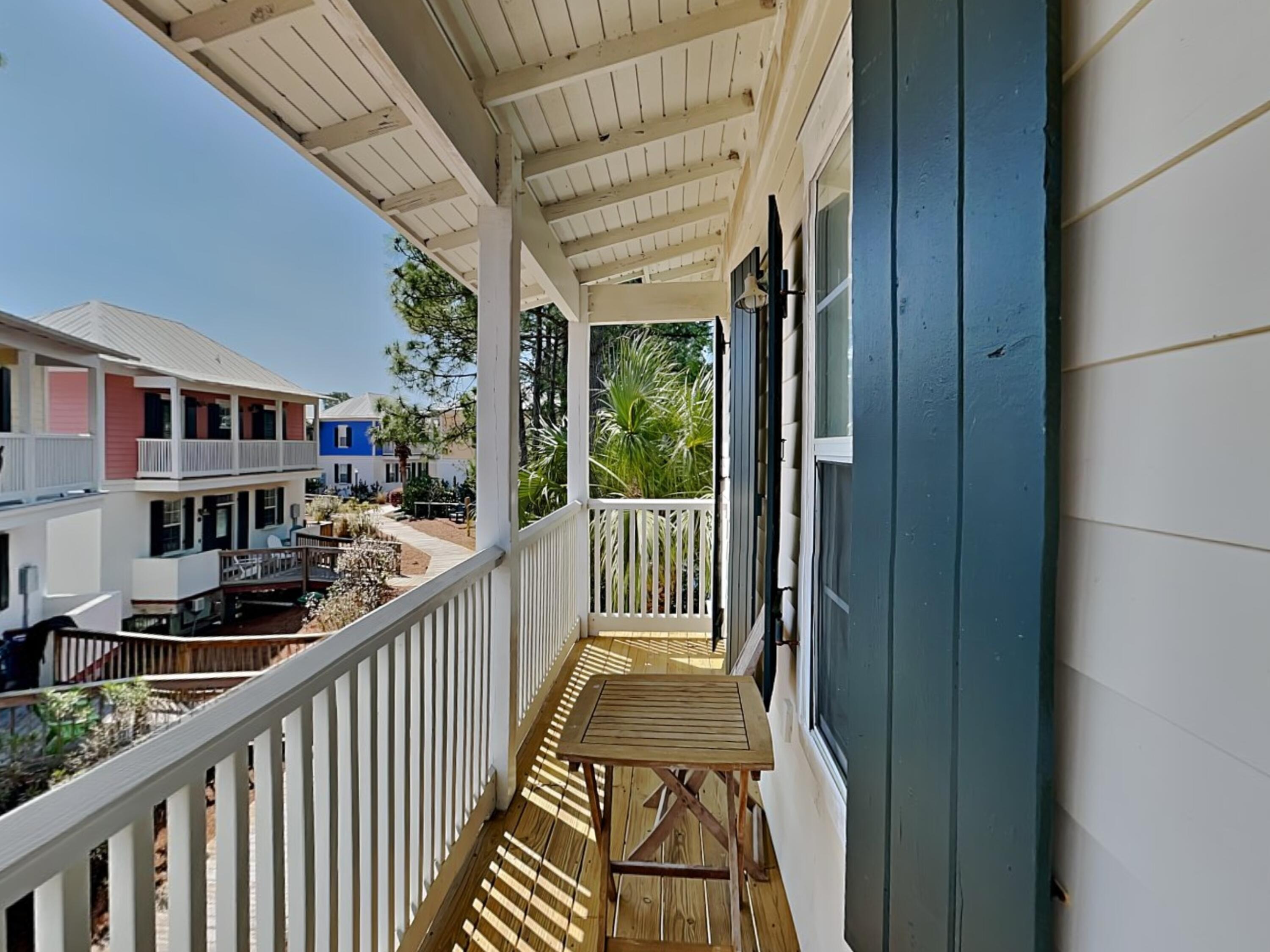 Image 2: Barefoot Bungalow Upstairs Porch