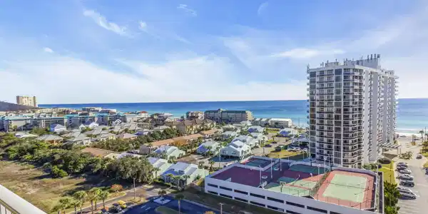112 Seascape Drive