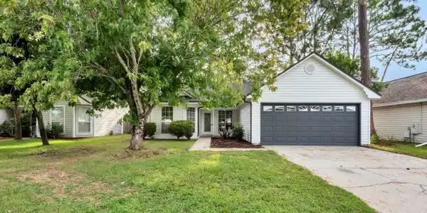 140 Heritage Circle