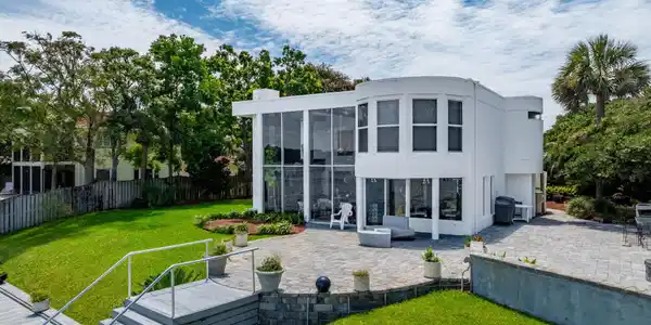 Image 2: 15-web-or-mls-521-dorado-ave