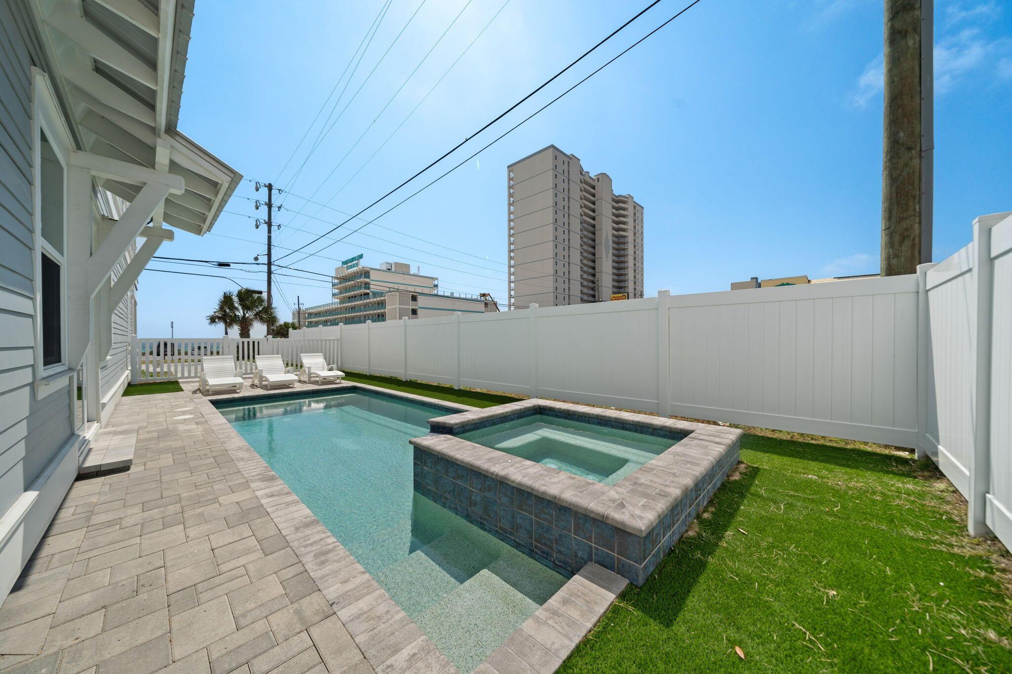 Image 2: 72-web-or-mls-DSC07166