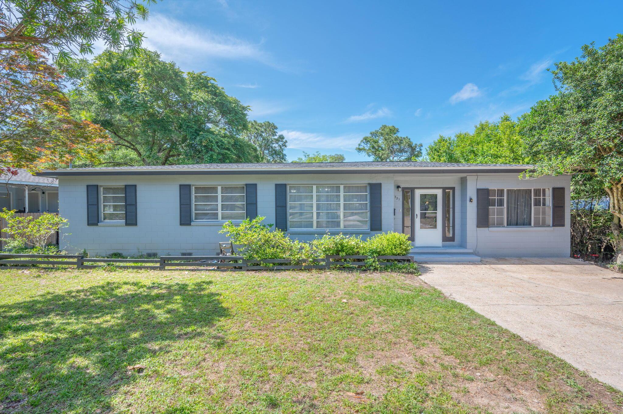Image 1: 1-web-or-mls-321-washington-ave