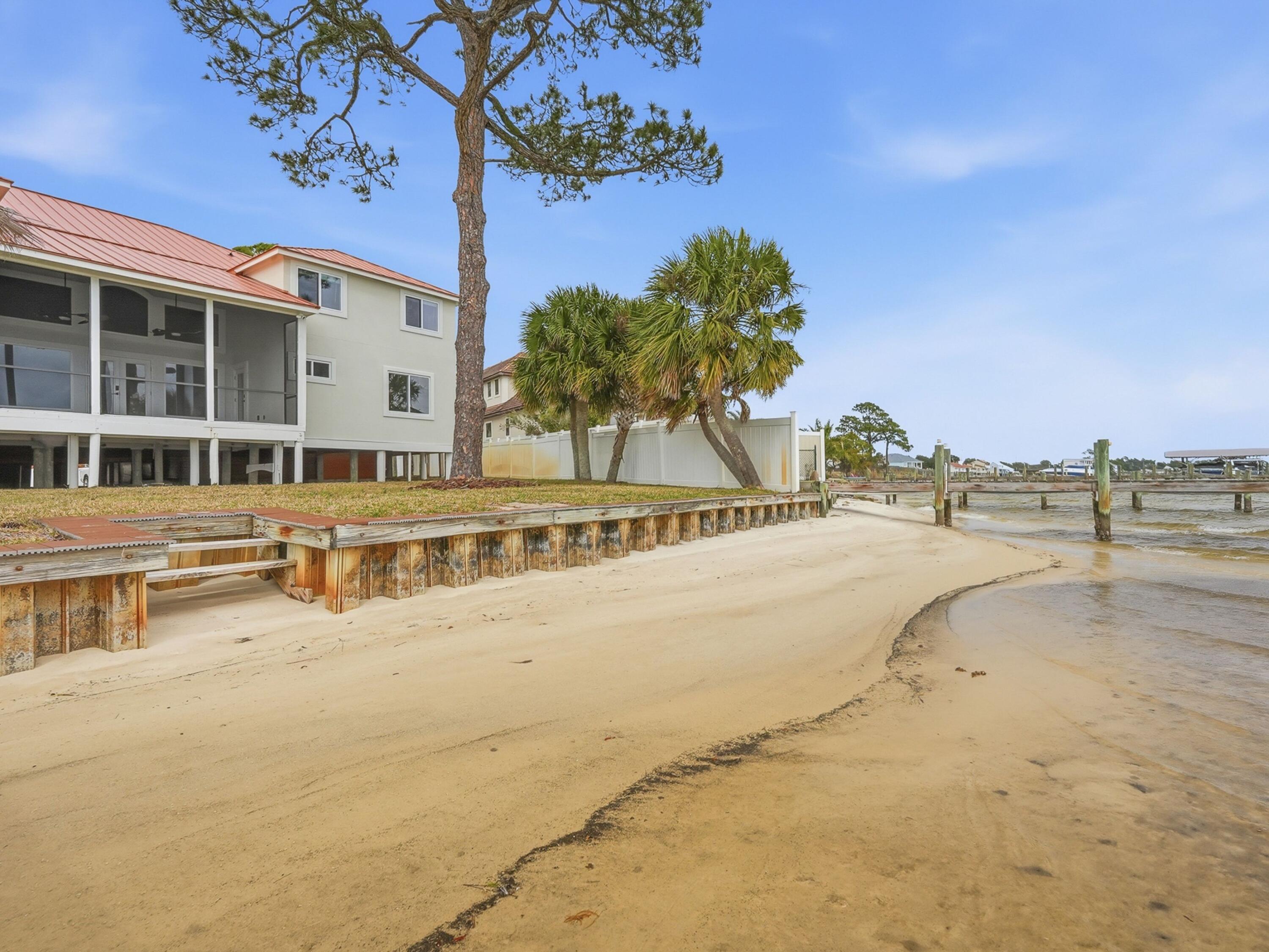 Image 4: Zero Entry Waterway