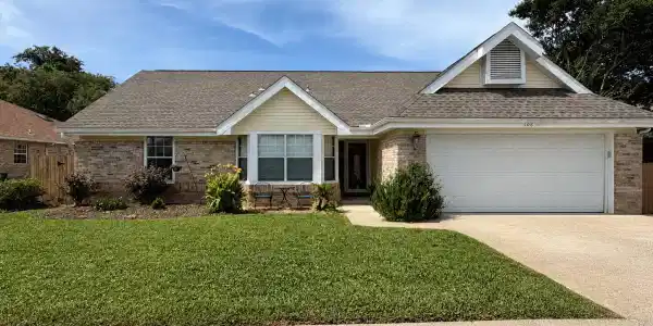408 Ridge Wood Circle