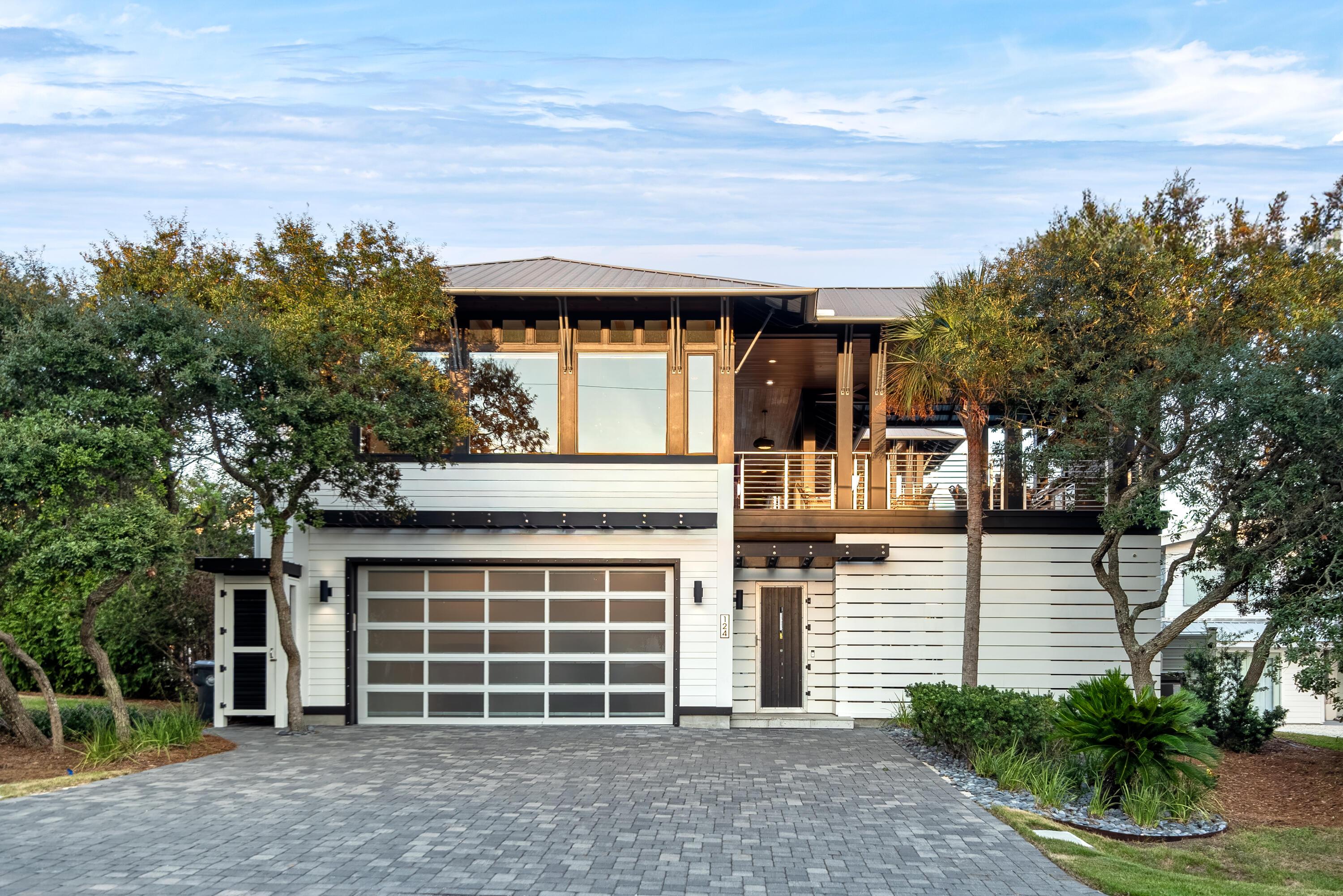 Image 3: 124 Hilltop Dr-99