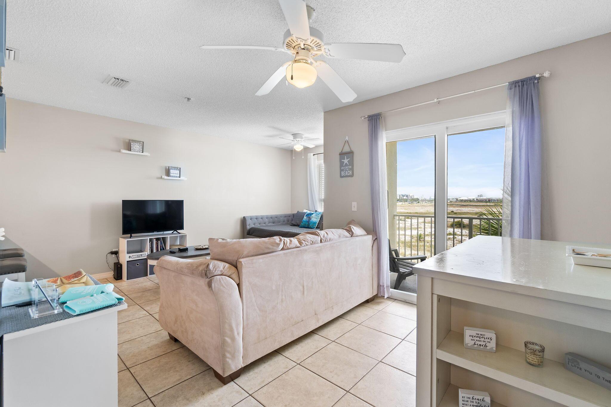 Image 3: 5-web-or-mls-8436-gulf-blvd-unit-423 - C
