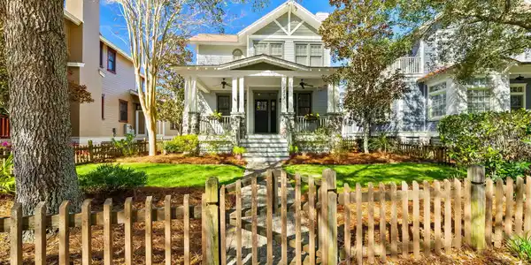 1213 Prospect Promenade