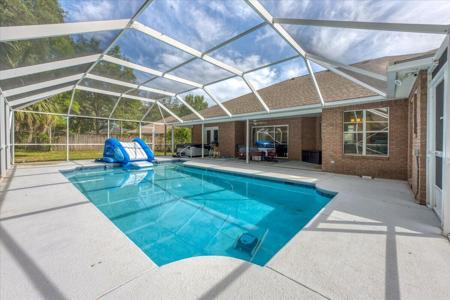 4034 Bond Circle