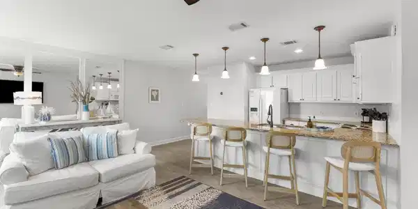 Image 2: 16-web-or-mls-485 Gulf Shore Dr unit 103