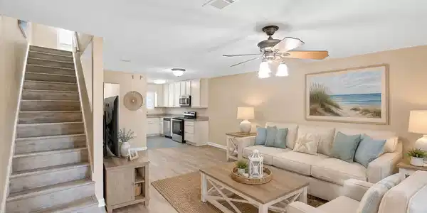Image 4: Living Room Berwick
