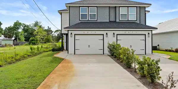 Image 3: 2-web-or-mls-FDP00172