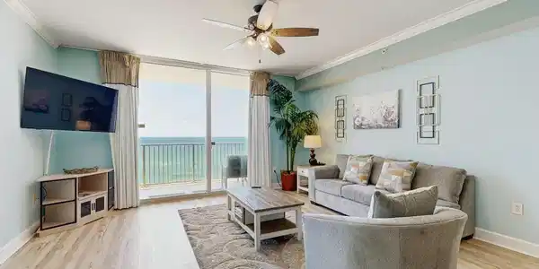Image 2: Living Room Views