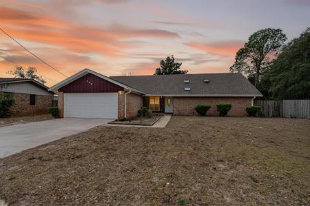 820 Laurel Drive