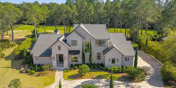 3410 Ravenwood Lane