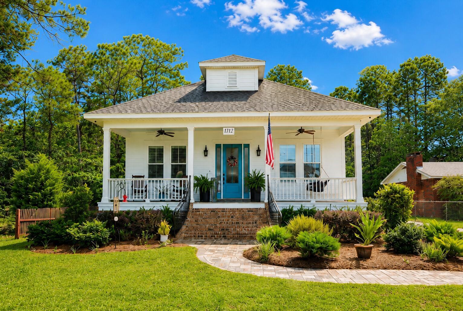 Image 1: Front of House