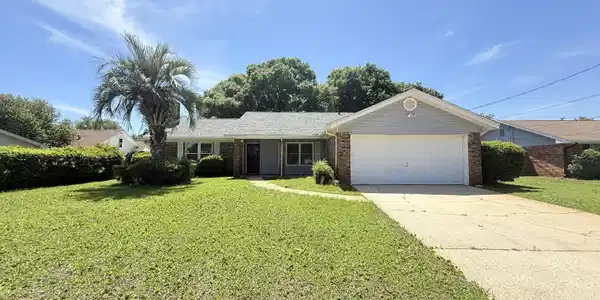 301 Dawn Lane