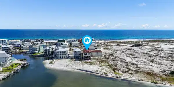 Image 2: 62-web-or-mls-FinalDrone-3