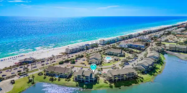 151 S Driftwood Bay