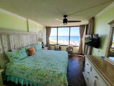 7205 Thomas Drive