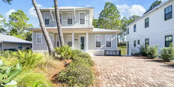 183 Lakewood Drive