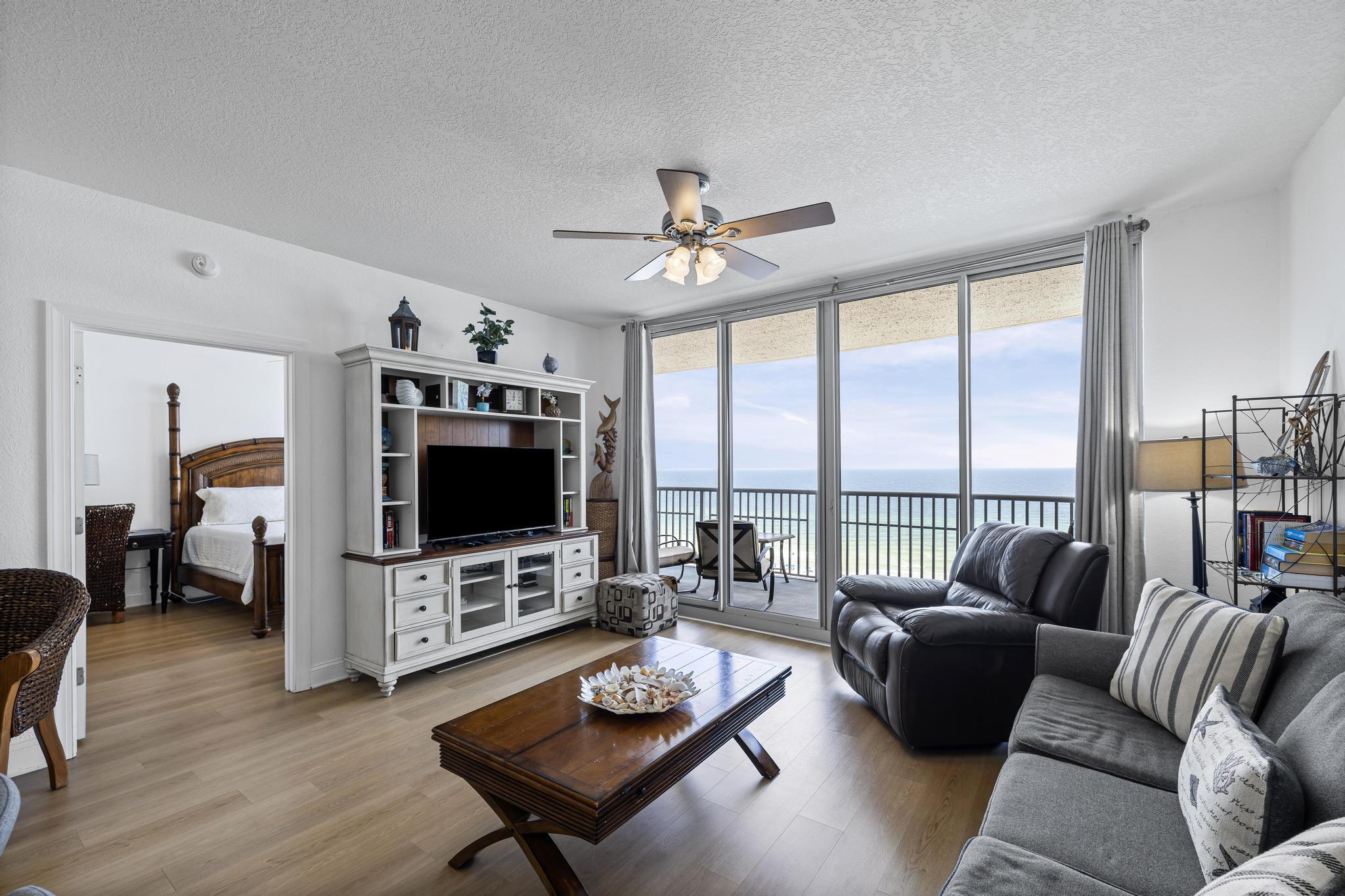 Image 2: Living Area