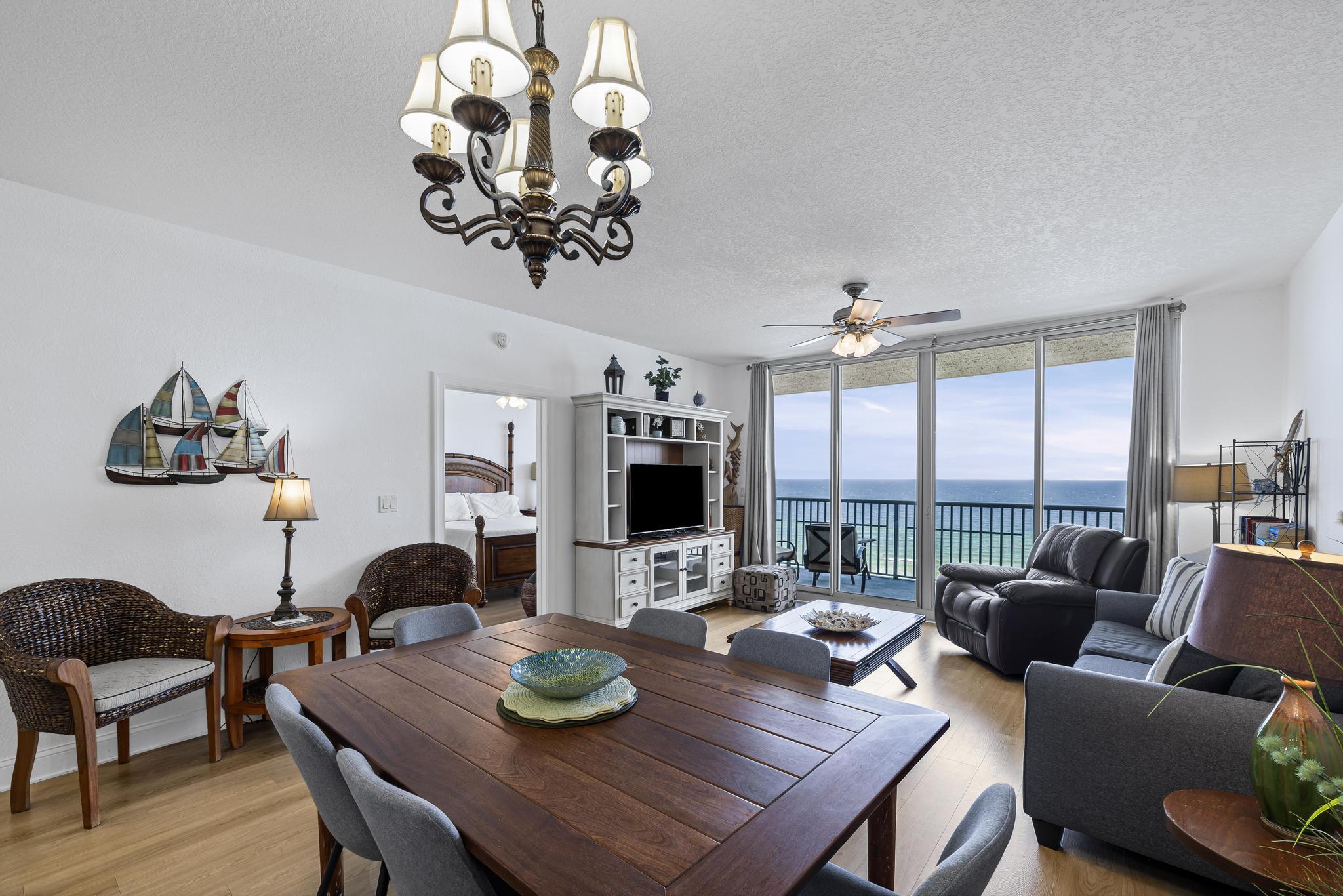 Image 3: Dining Area
