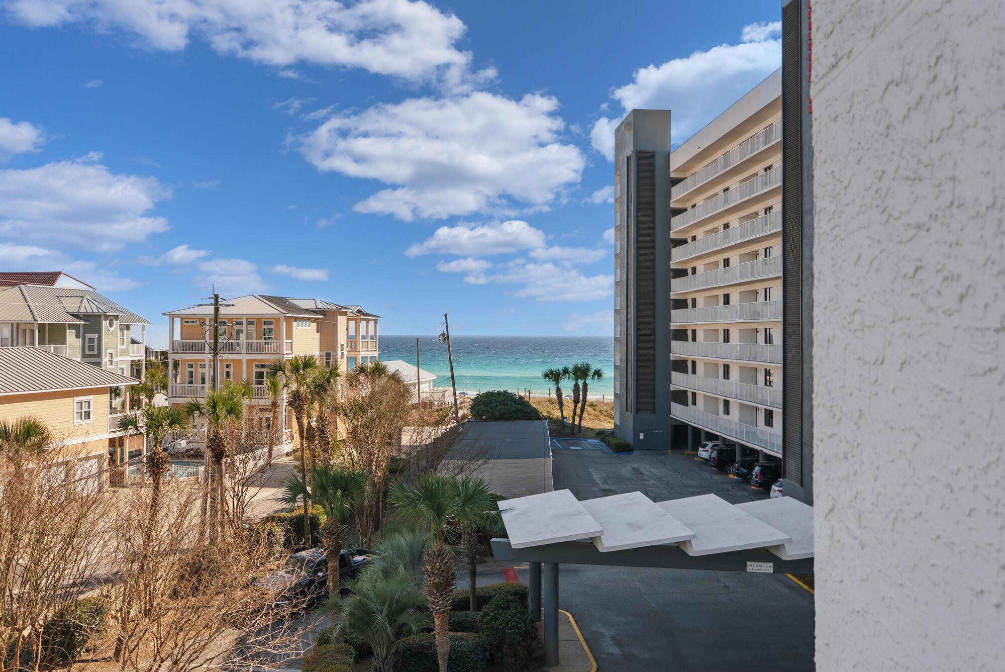 Image 3: Gulf Front Balcony 1