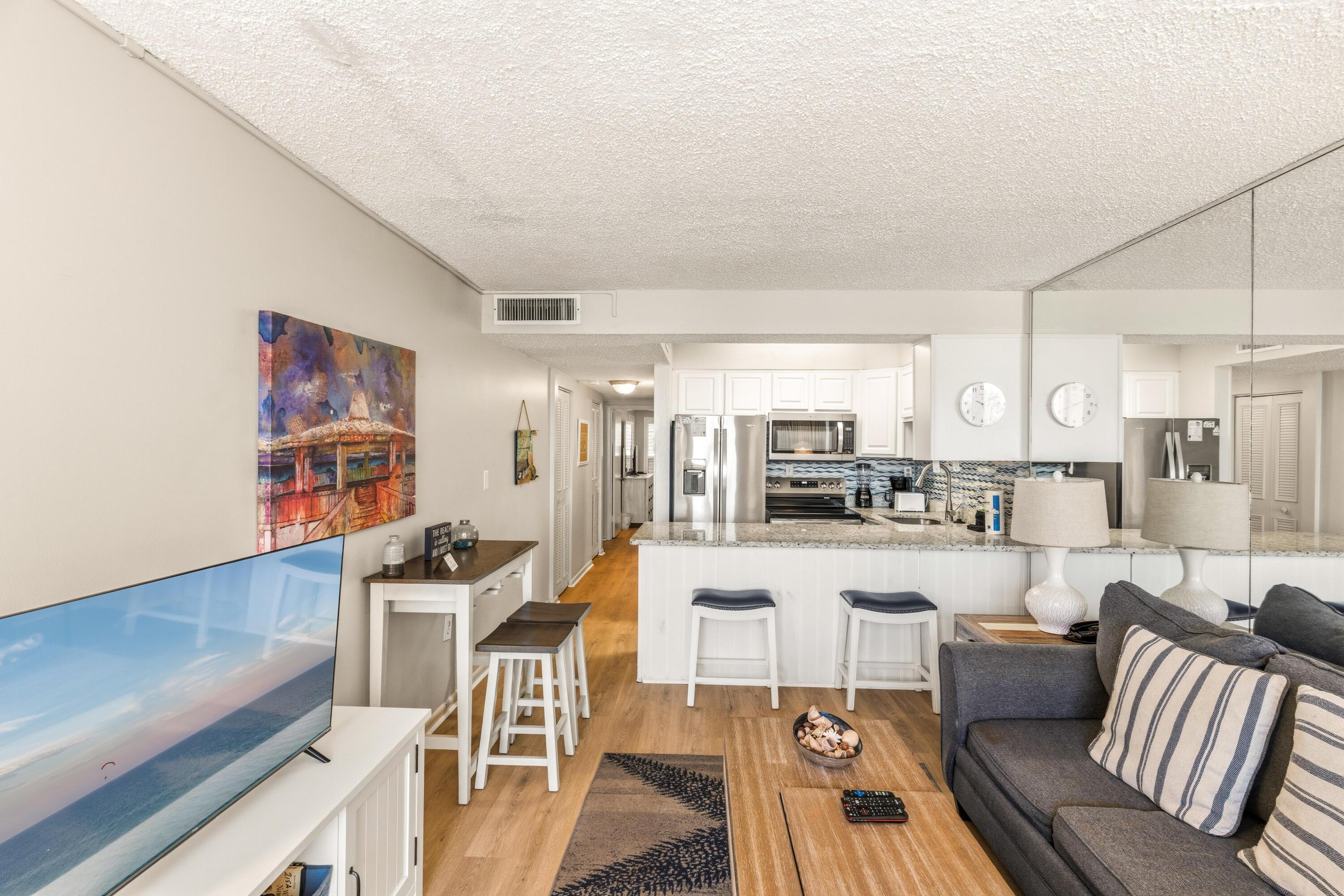Image 4: 19-500 Gulf Shore Dr Unit 215a-31