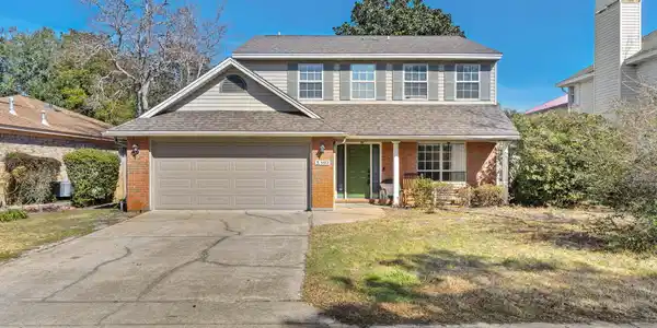 803 Forest Cove Court