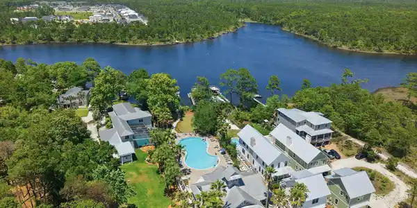 Image 4: Incredible Amenities