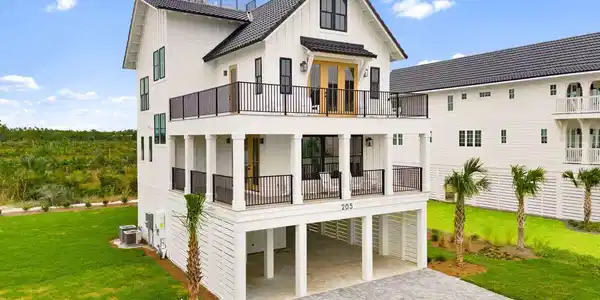 Image 2: Front of Home