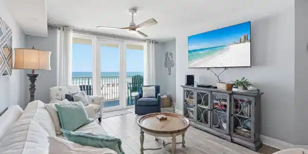 663 Nautilus Court