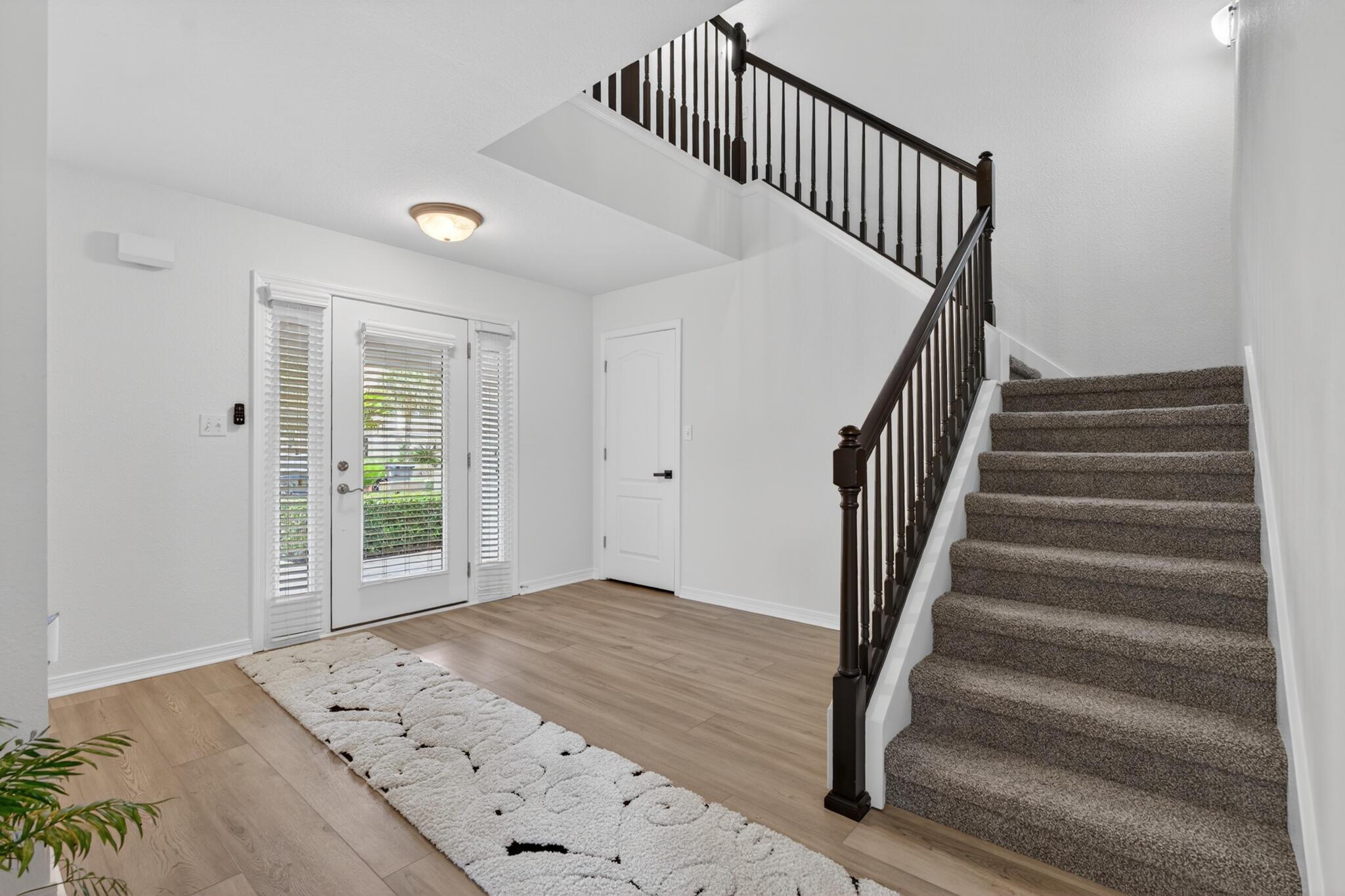 Image 3: 268_Loblolly_Bay_Dr-13