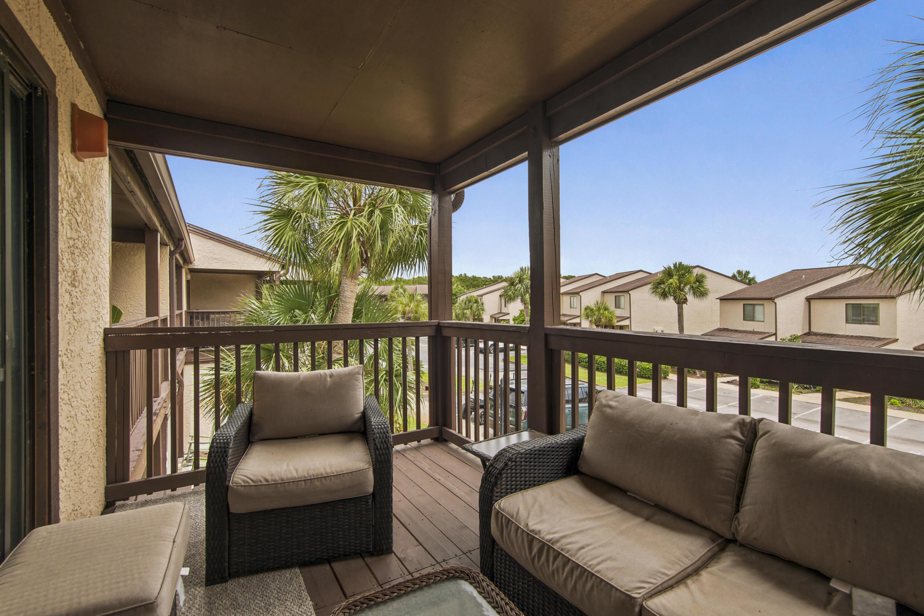 Image 2: 17620 Front Beach Road UNIT Q5