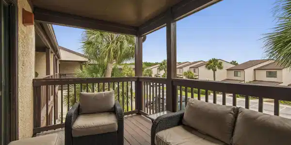 Image 2: 17620 Front Beach Road UNIT Q5
