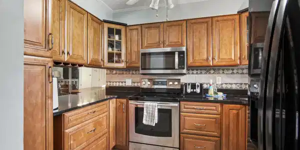 Image 3: 17620 Front Beach Road UNIT Q5