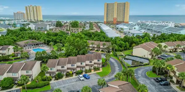 Image 4: 17620 Front Beach Road UNIT Q5